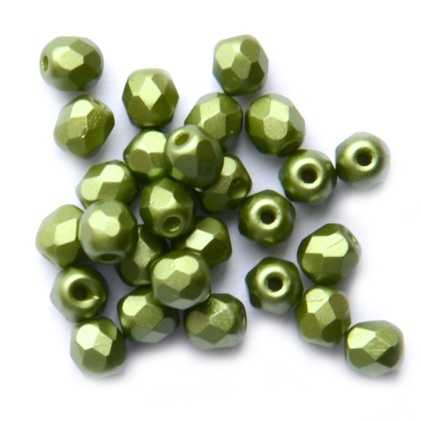 FG516 4mm Forest Green Pearl Facet, Pack Size: 100