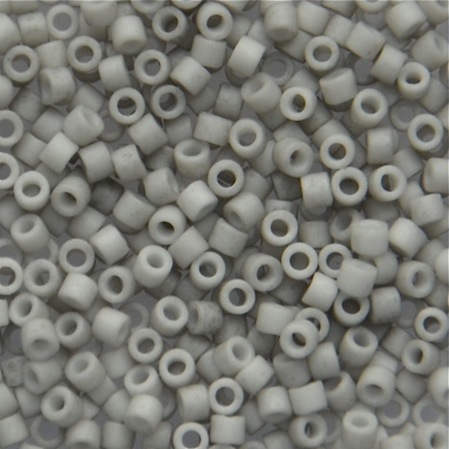 DB1518 Mat Op Light Smoke Delica, Pack Size: 25g